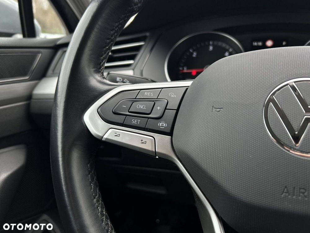 Volkswagen Passat Variant 2.0 TDI EVO Business DSG - 18