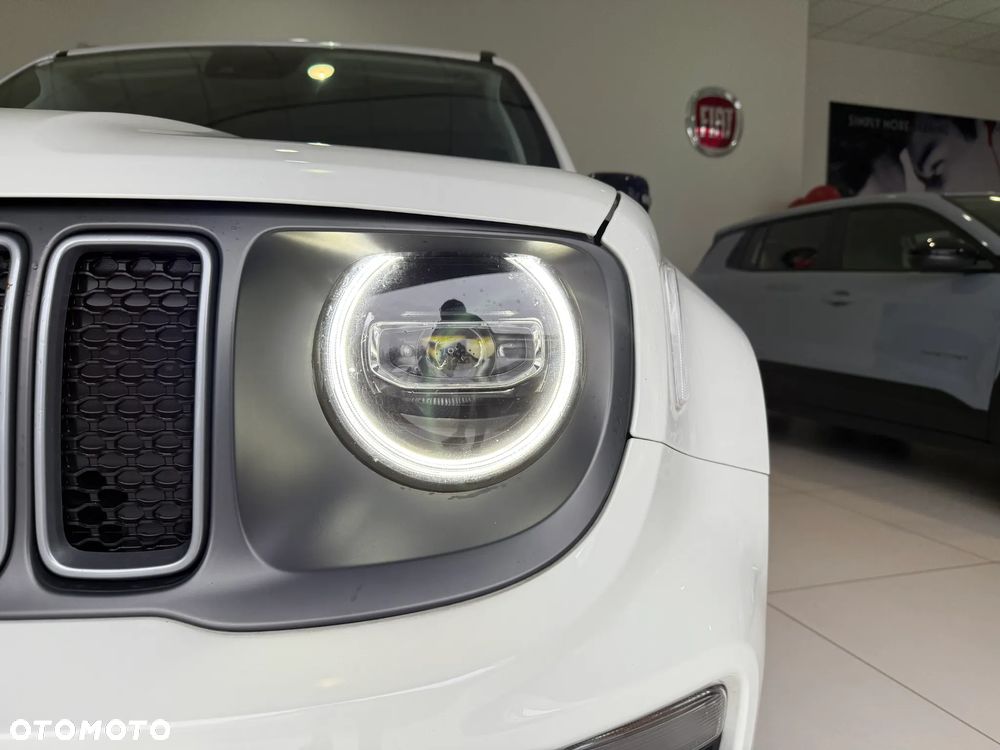 Jeep Renegade 1.5 T4 mHEV Limited FWD S&S DCT - 11