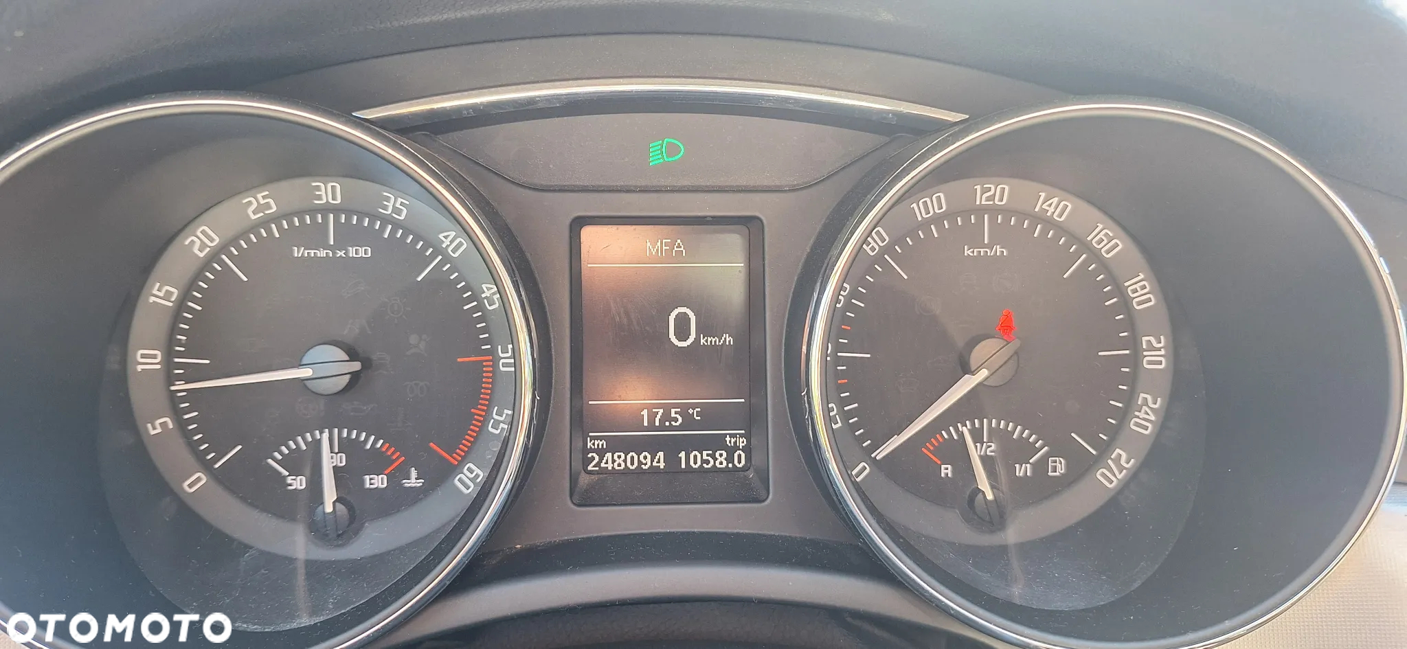 Skoda Superb 2.0 TDI Comfort - 6