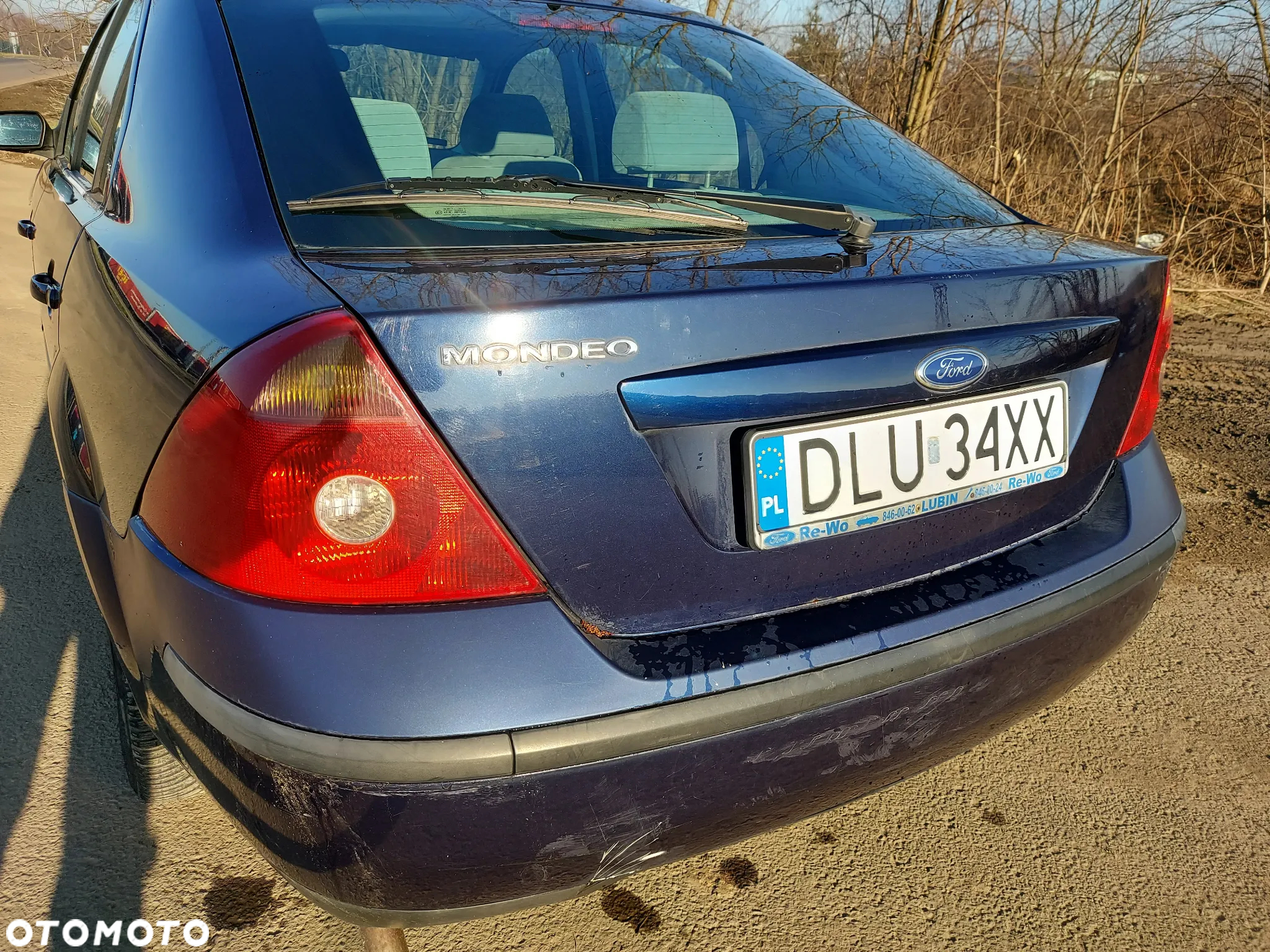 Ford Mondeo 2.0 Ghia - 10