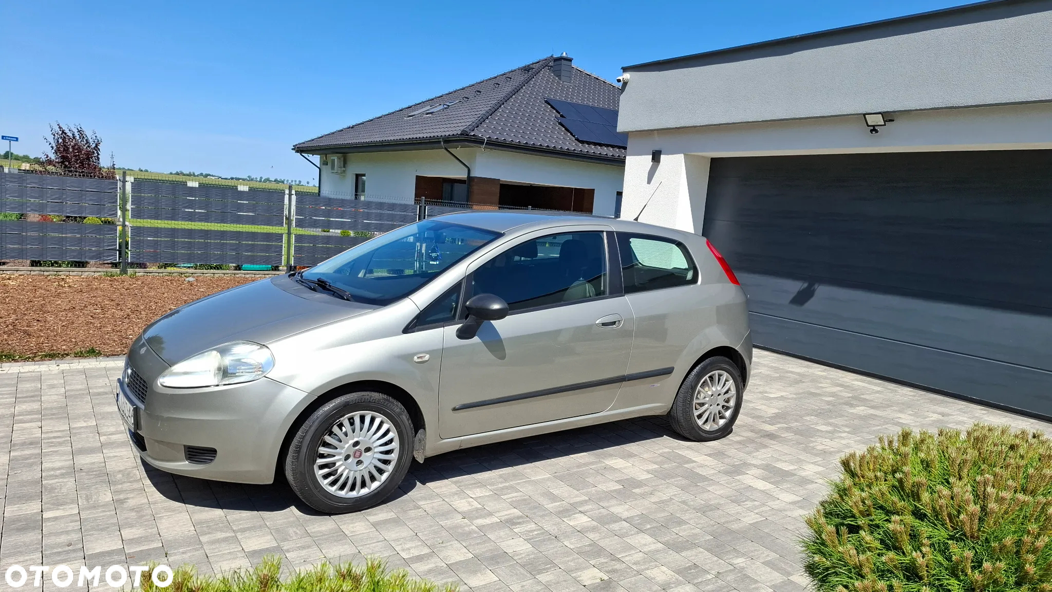 Fiat Grande Punto - 2