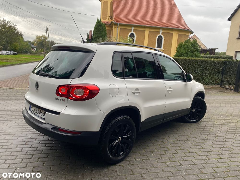 Volkswagen Tiguan 2.0 TSI 4Motion DSG Sport & Style - 2