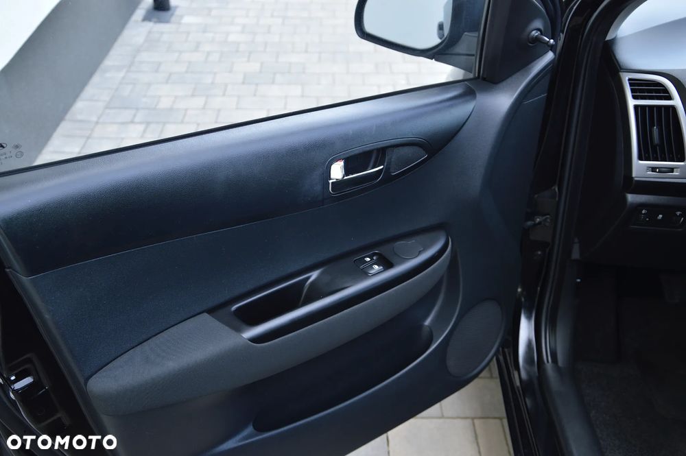 Hyundai i20 - 9