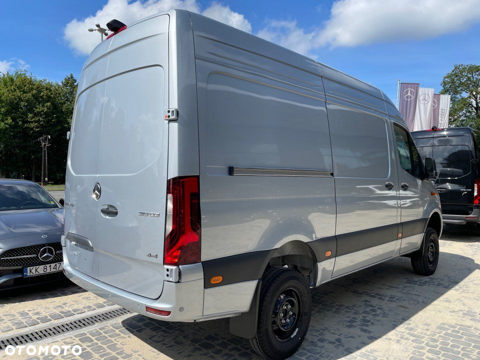 Mercedes-Benz Sprinter - 3