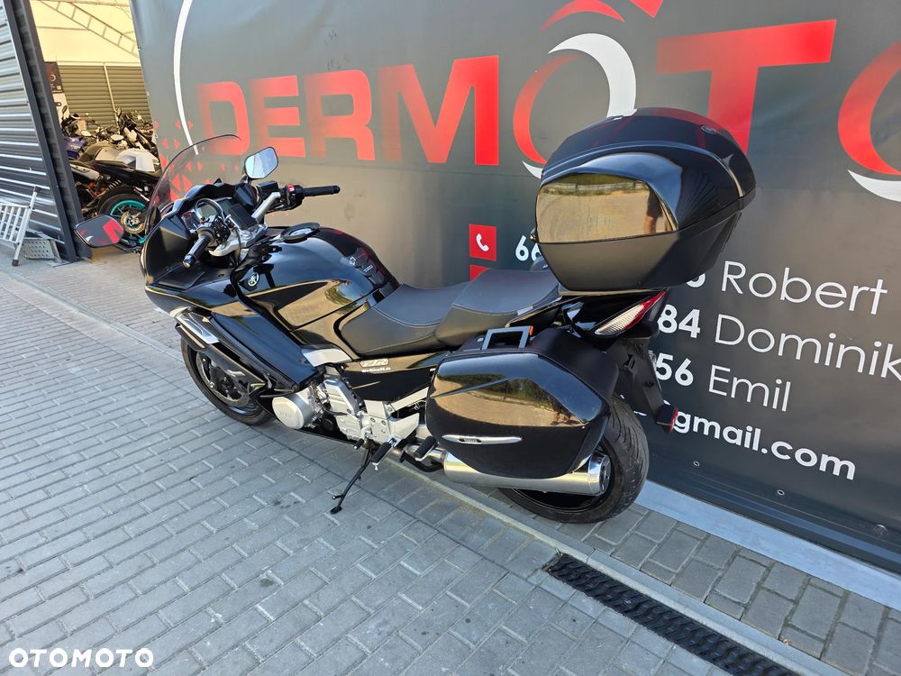 Yamaha FJR - 3