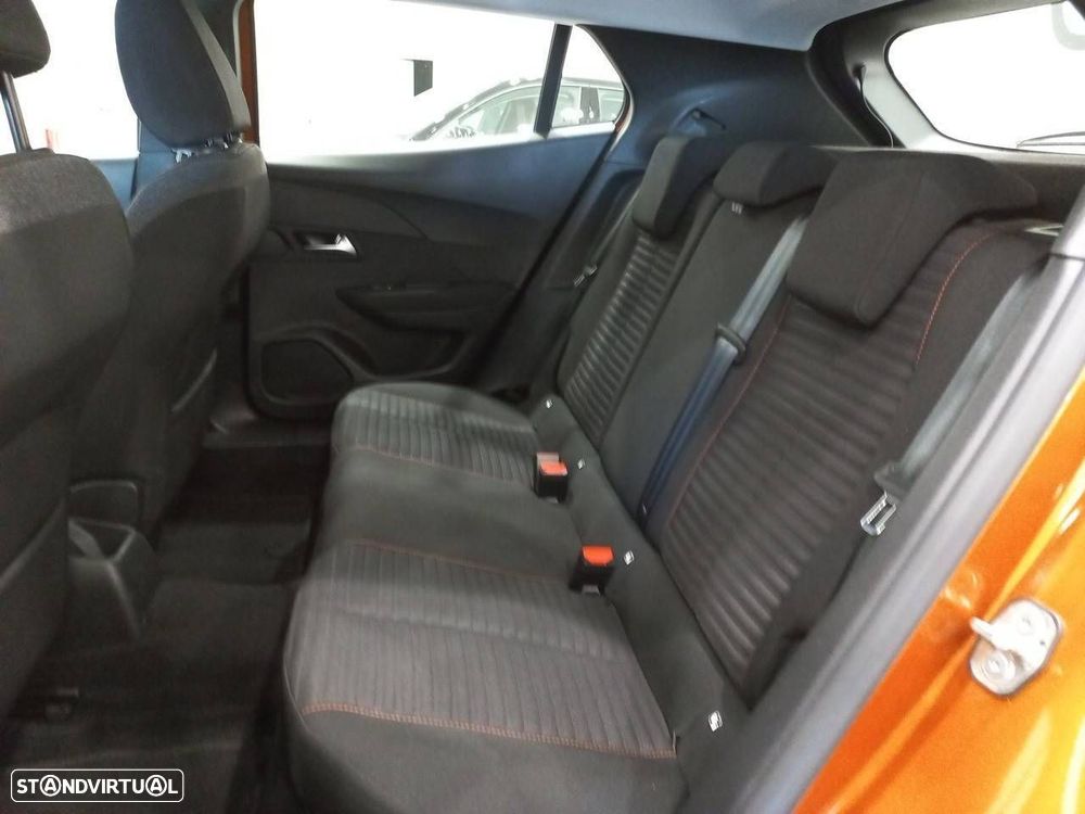 Peugeot 2008 1.2 PureTech Active Pack - 14