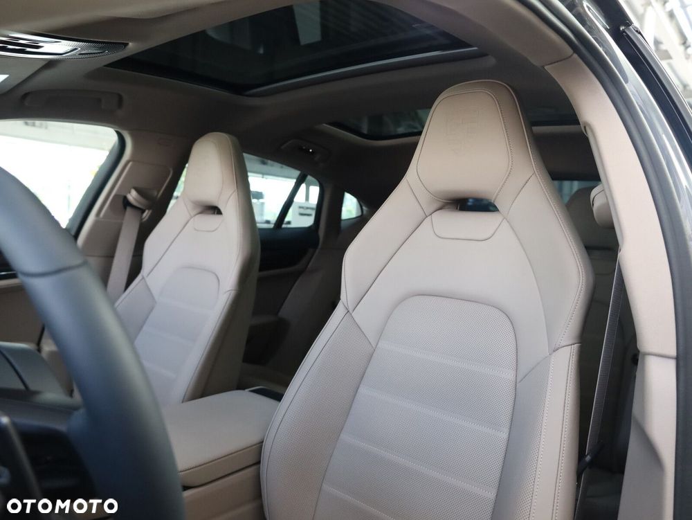Porsche Panamera - 20