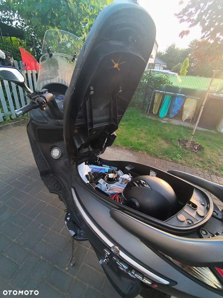 SYM GTS - 8