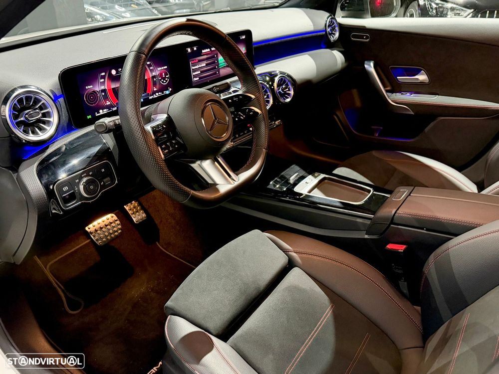 Mercedes-Benz A 250 e - 12