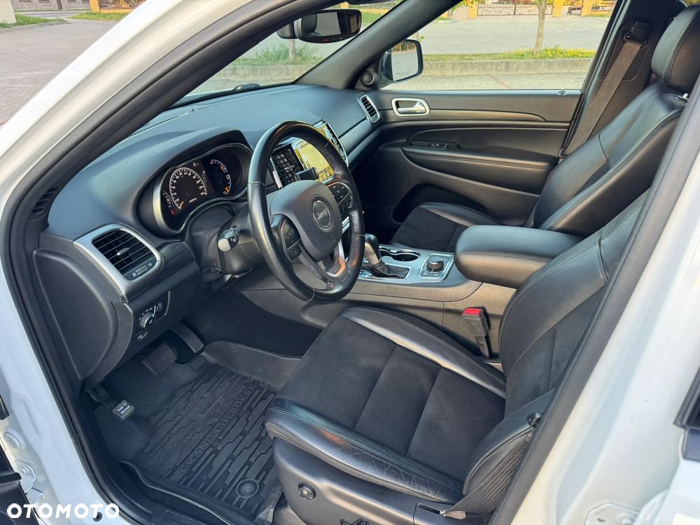 Jeep Grand Cherokee 3.6 V6 Laredo - 3