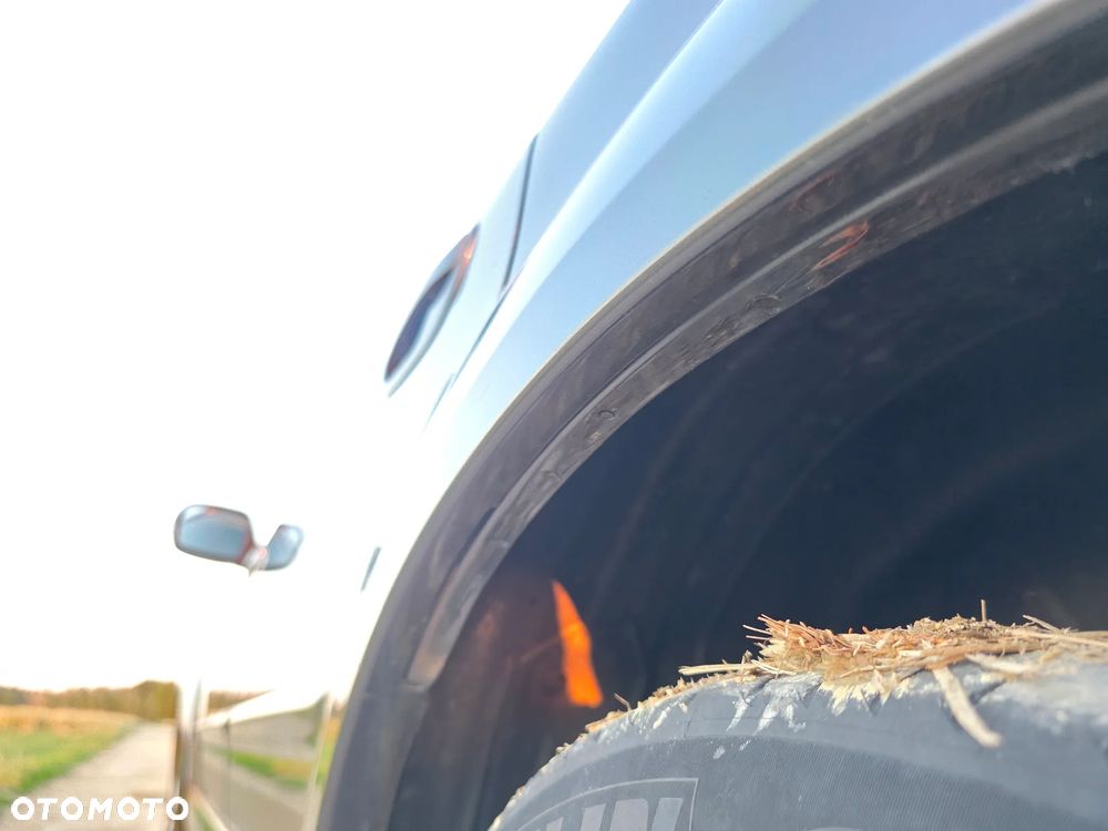 Subaru Outback - 38