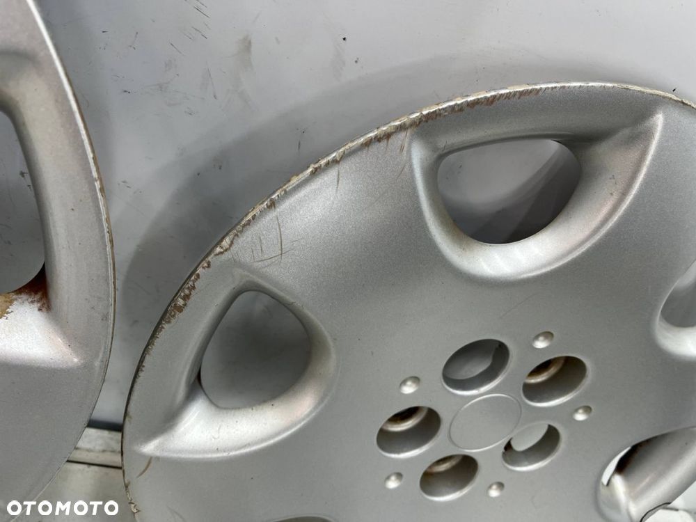 Kołpak Chrysler PT Cruiser 00-10r. oryginalne r16 16 cali 4szt. KOMPLET 05272360aa - 16