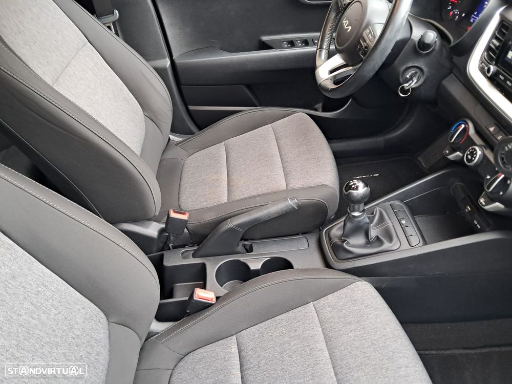 Kia Stonic 1.2 Dynamic - 4