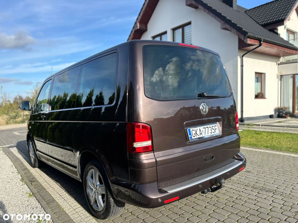 Volkswagen Caravelle - 27