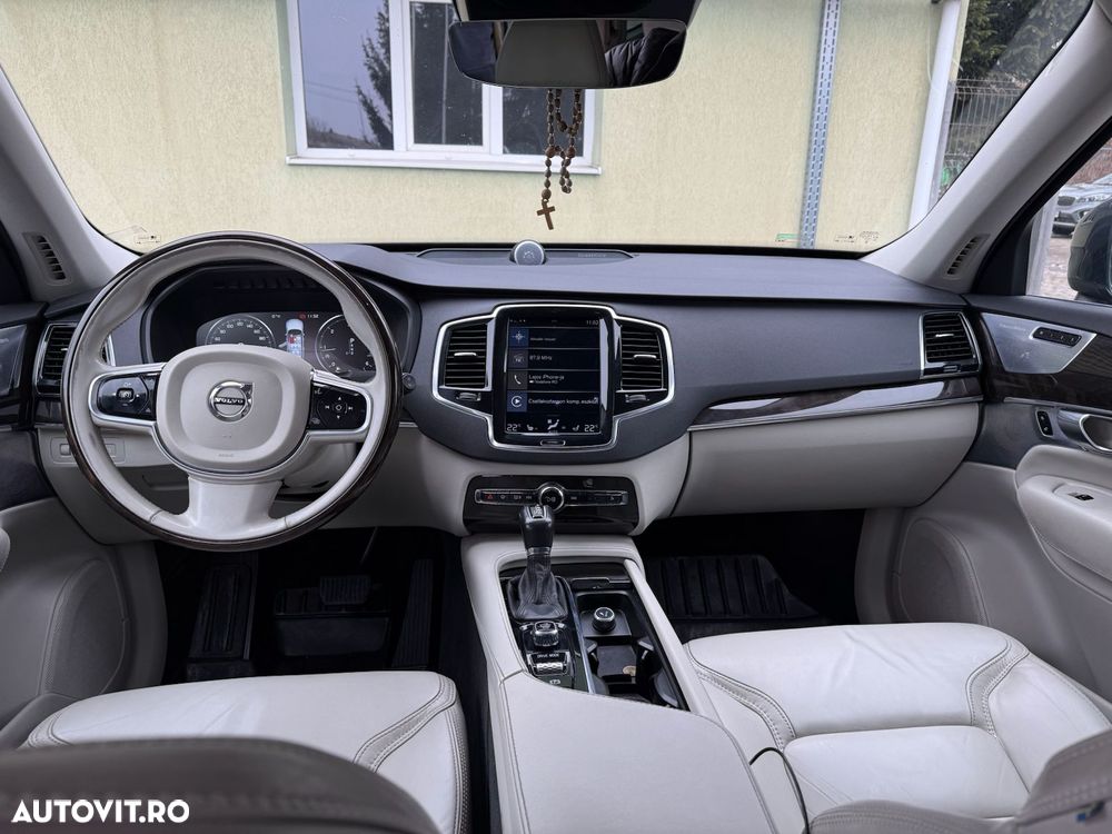 Volvo XC 90 D5 AWD Inscription - 9