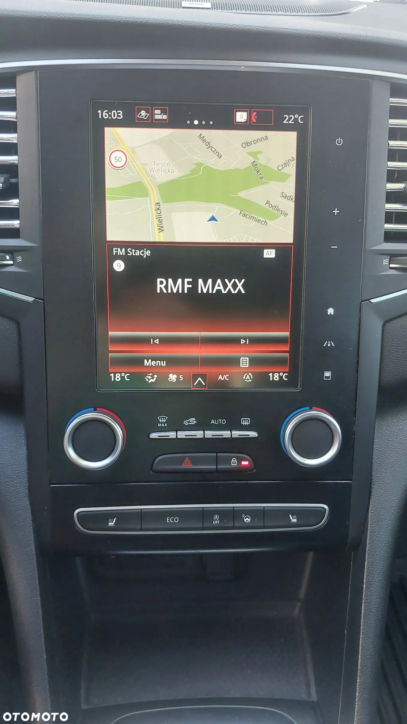 Renault Megane ENERGY TCe 130 BOSE EDITION - 14