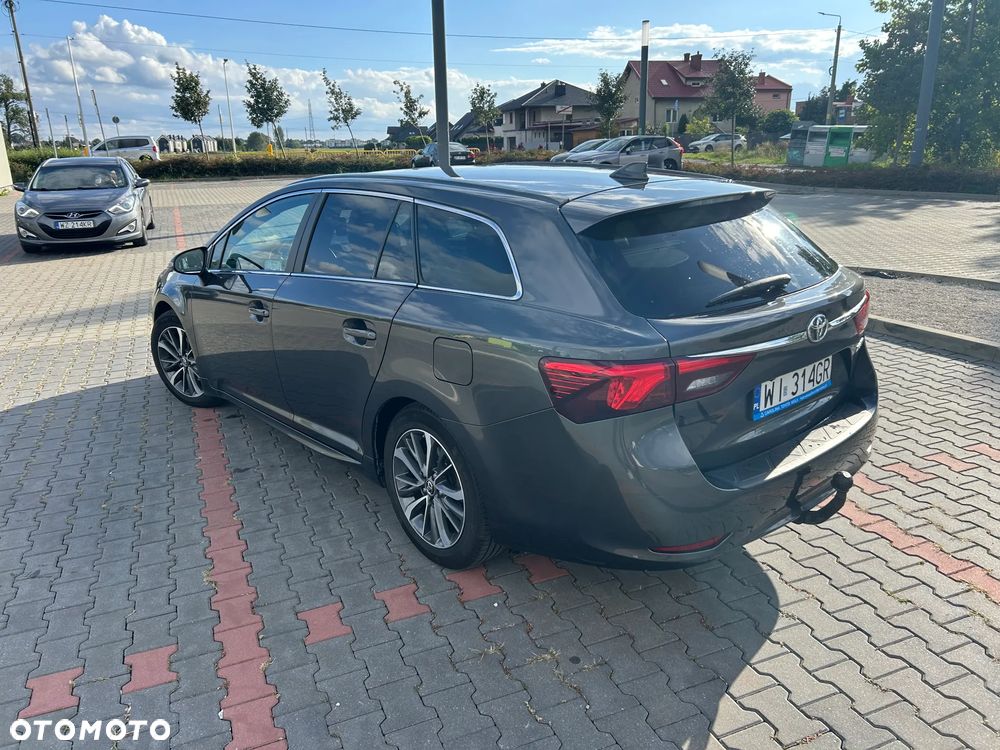Toyota Avensis 2.0 Prestige MS - 2