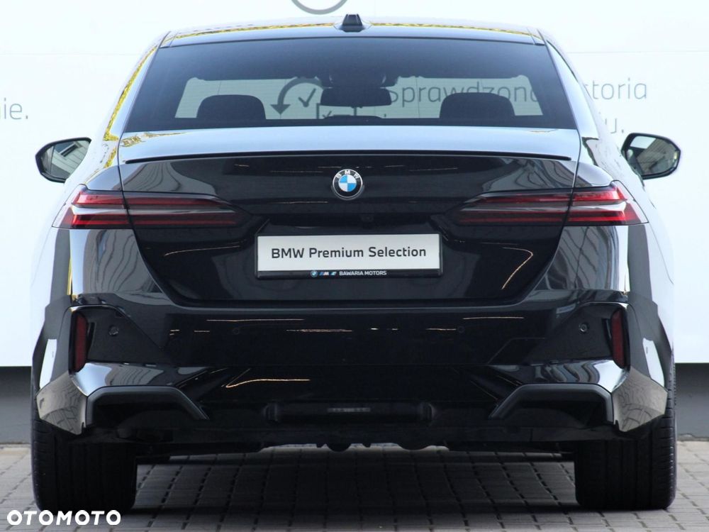 BMW Seria 5 - 11