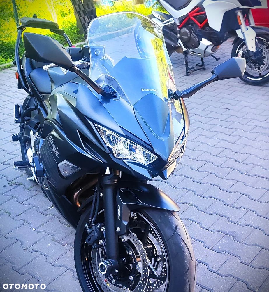 Kawasaki Ninja - 12