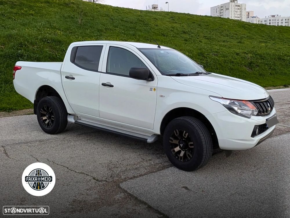 Mitsubishi L200 2.4 DI-D CD Space Cab Invite 2WD - 4