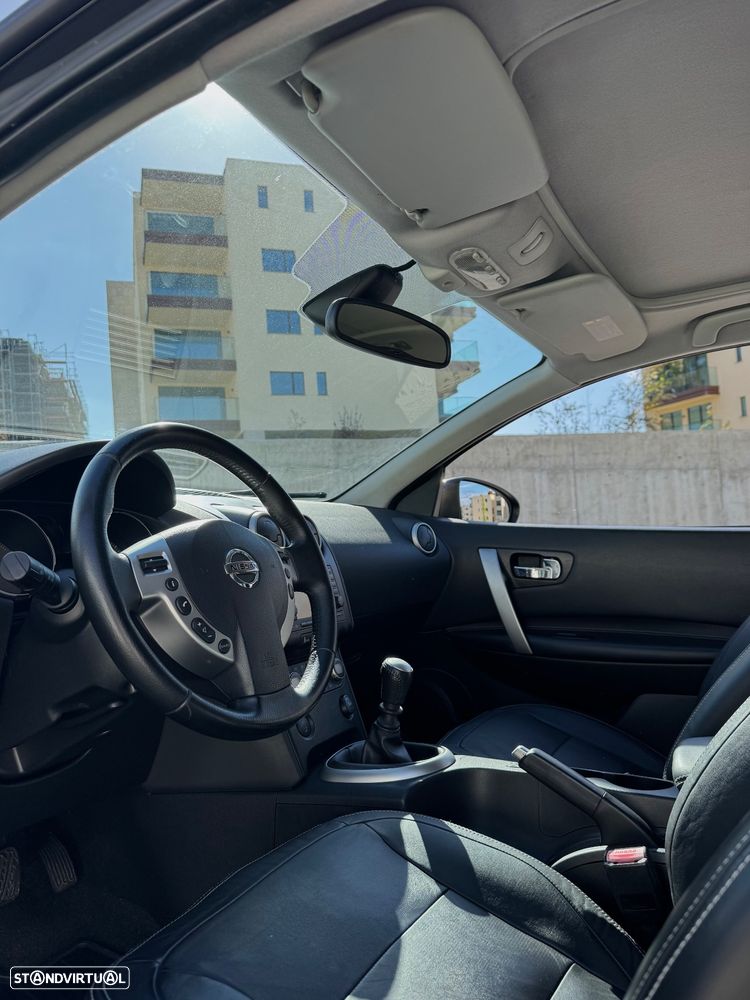 Nissan Qashqai +2 1.5 dCi Tekna Pele Preto +Navi - 6