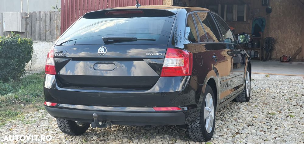 Skoda RAPID - 7