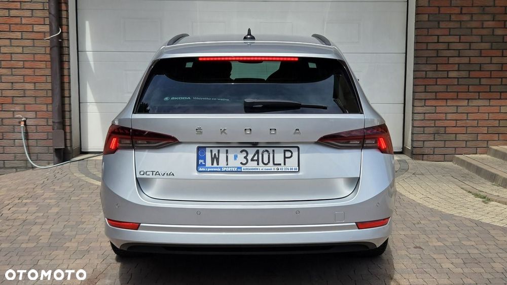Skoda Octavia 2.0 TDI SCR Style DSG - 10