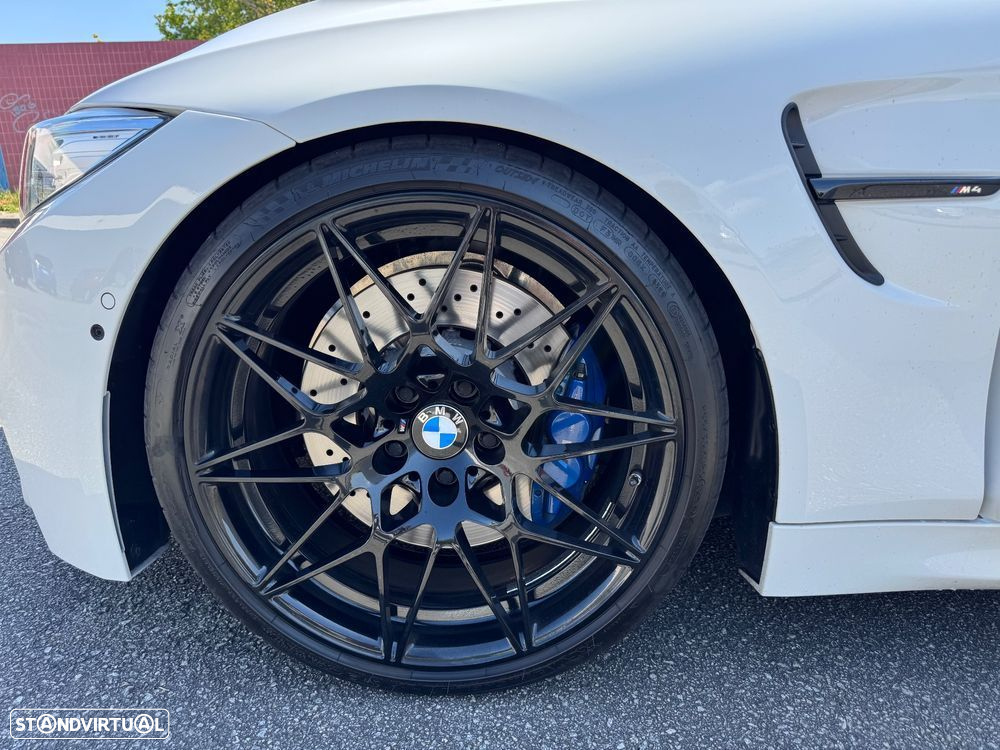 BMW M4 Auto - 14