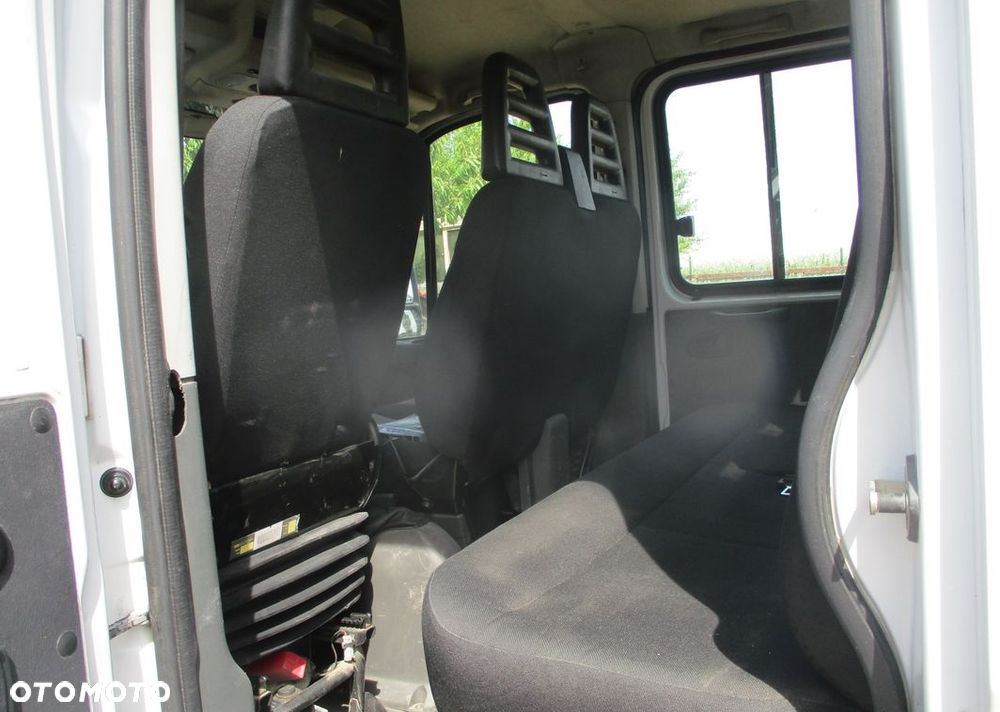Iveco DAILY 35C17 MAXICARGO HDS WYWROTKA 2000 KG ŁADOWNOŚCI KLIMA 7-OSOBWY - 13