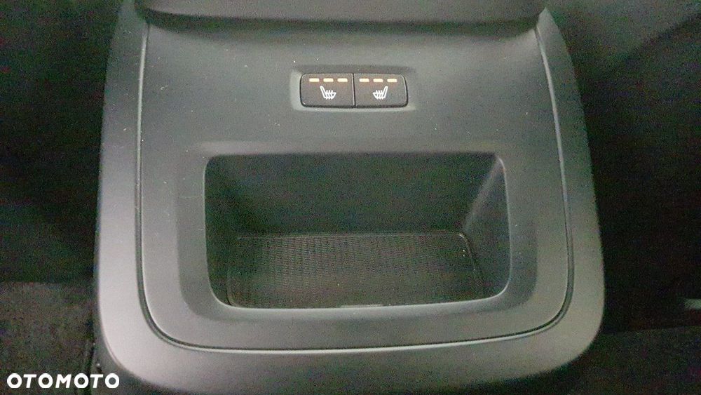 Volvo XC 90 - 24