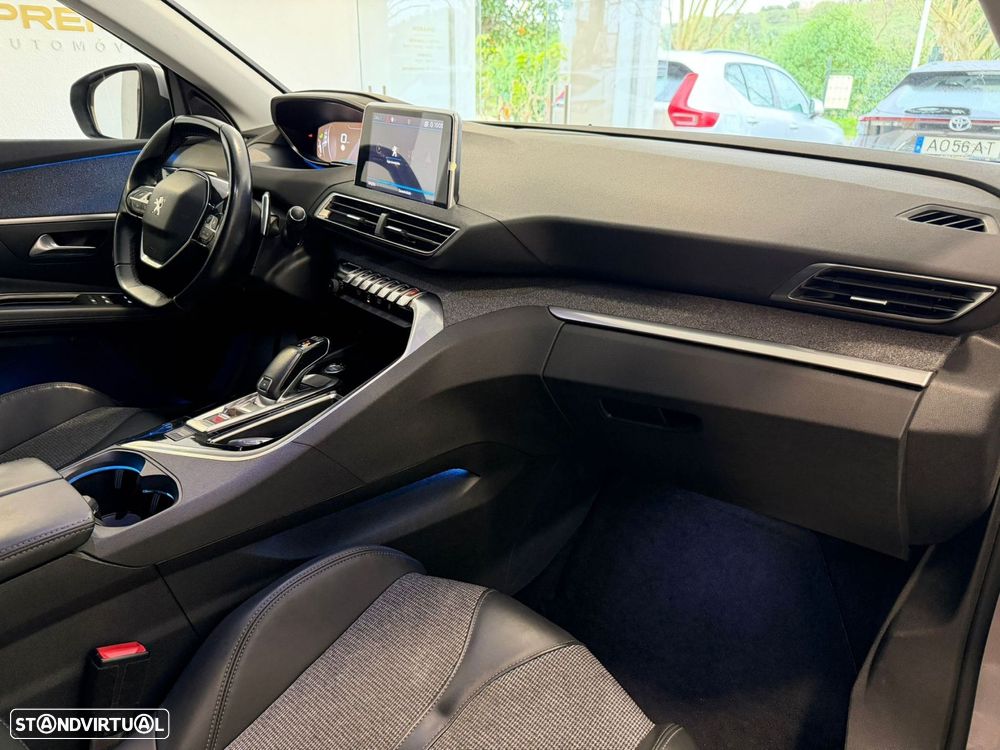 Peugeot 3008 1.2 PureTech Allure EAT8 - 9