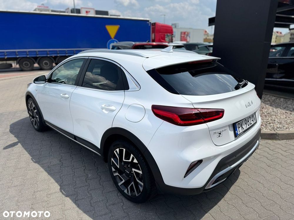 Kia XCeed 1.5 T-GDI M DCT - 3
