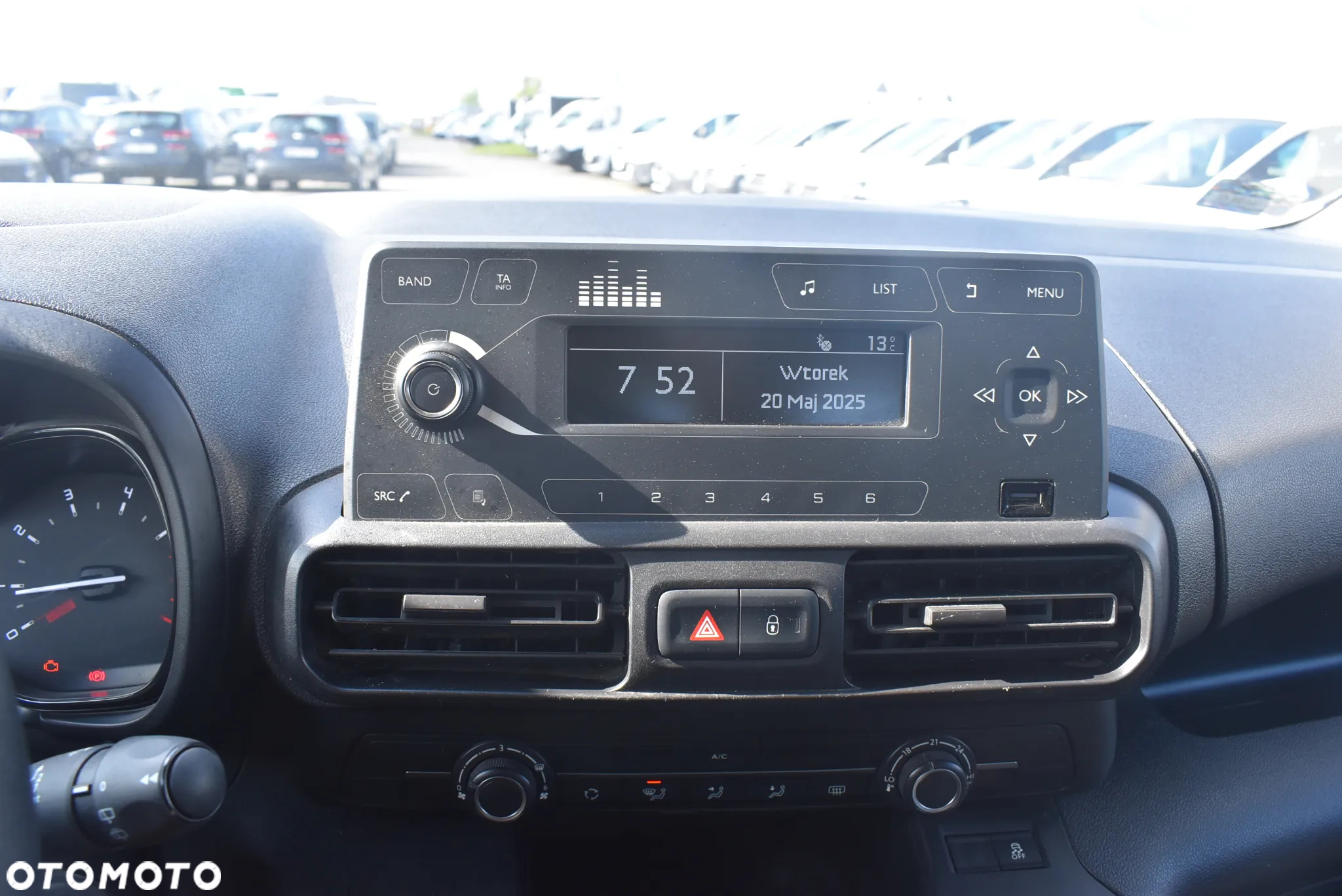 Toyota Proace City Verso Long 1.5 D-4D Business - 25