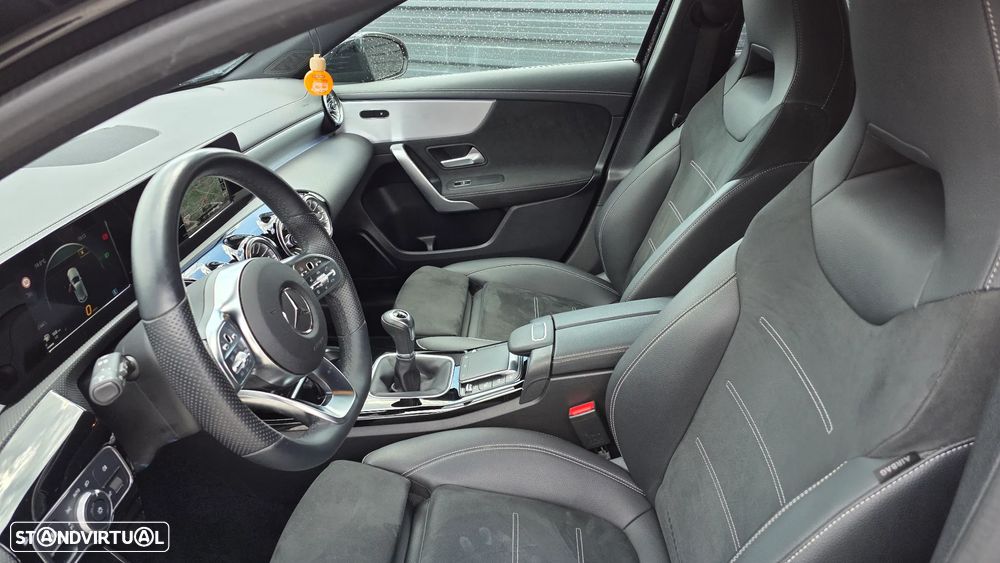 Mercedes-Benz A 200 d Advanced AMG Line - 11
