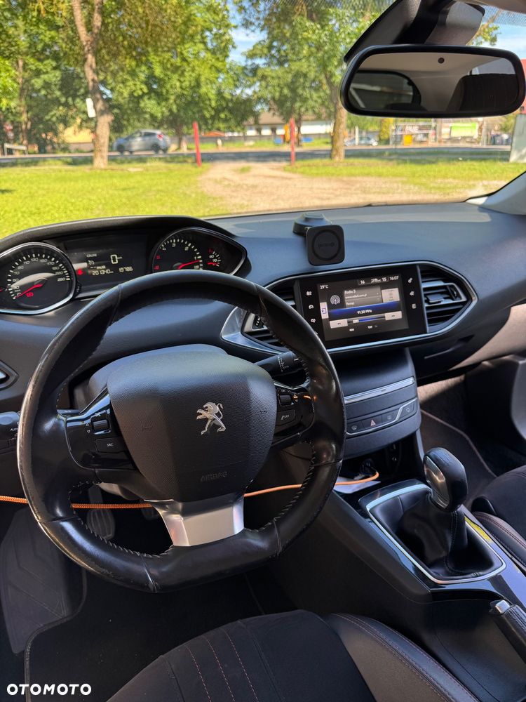 Peugeot 308 - 17