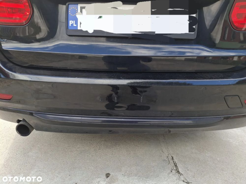 BMW Seria 3 318d xDrive - 12