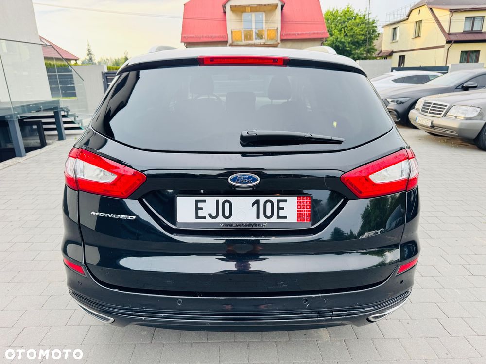 Ford Mondeo 2.0 TDCi Titanium 4WD PowerShift - 11