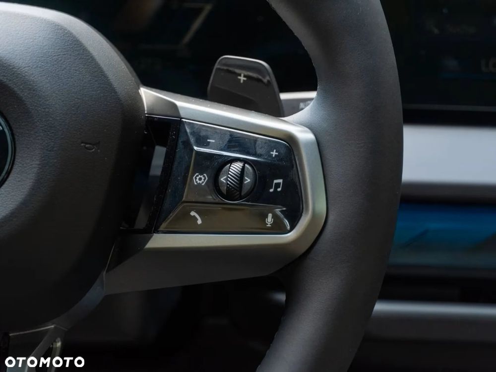 BMW X3 xDrive20 mHEV - 10