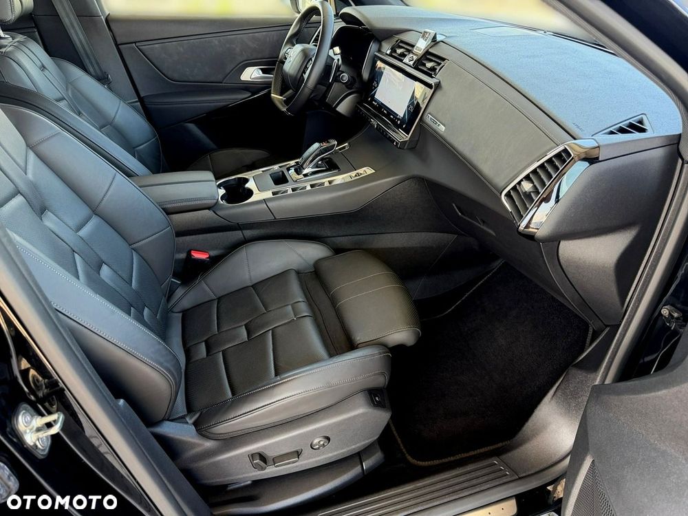 DS Automobiles DS 7 Crossback - 23