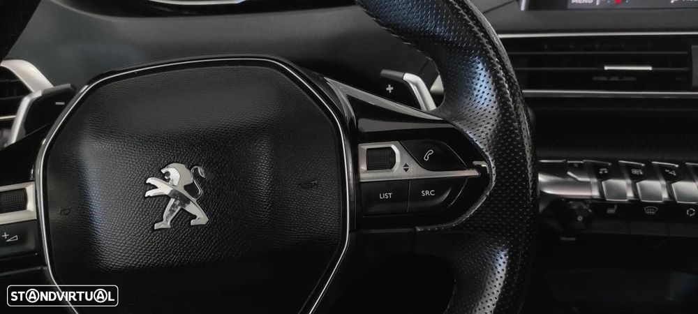 Peugeot 3008 2.0 BlueHDi GT EAT8 - 32