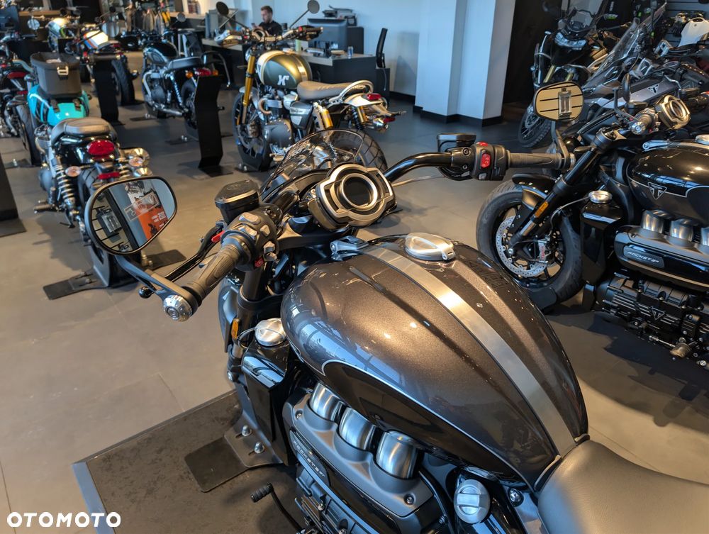 Triumph Rocket - 5