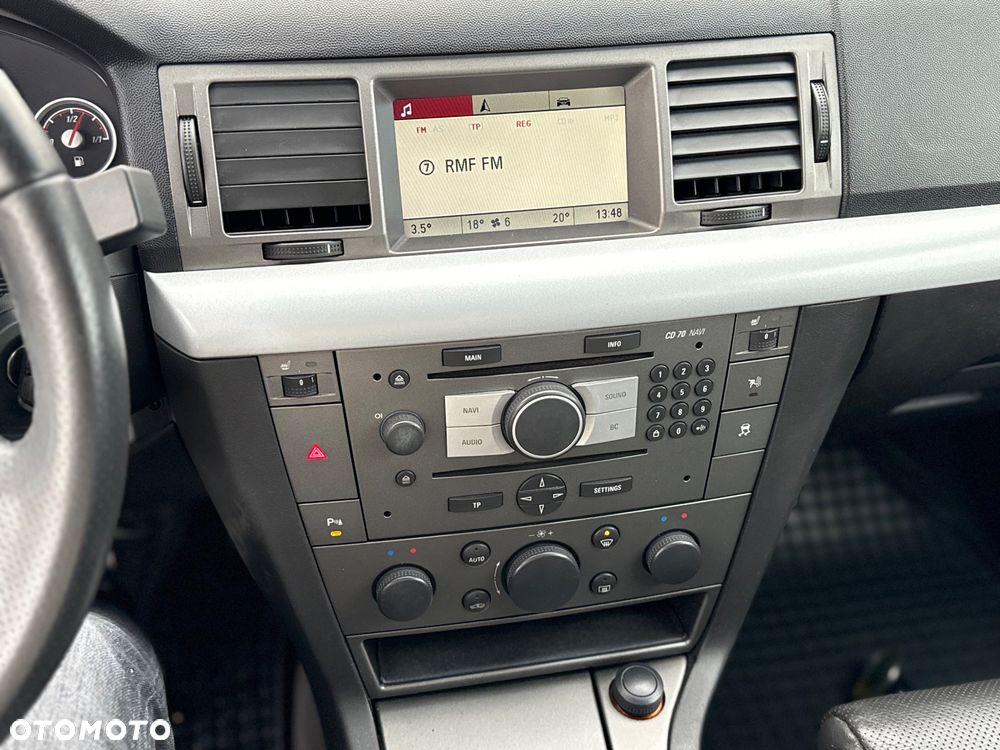 Opel Vectra 1.9 CDTI Cosmo - 10