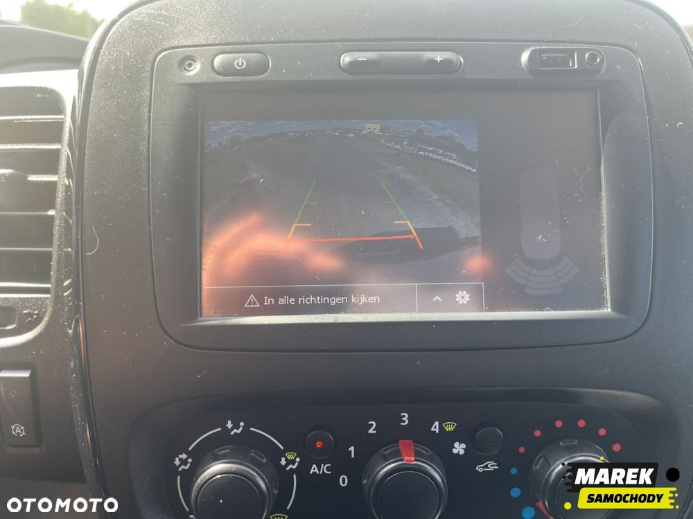 Opel Vivaro - 13