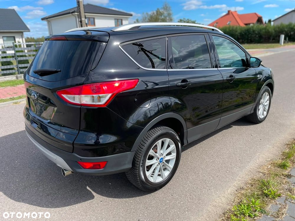 Ford Kuga 2.0 TDCi 4WD Titanium - 4