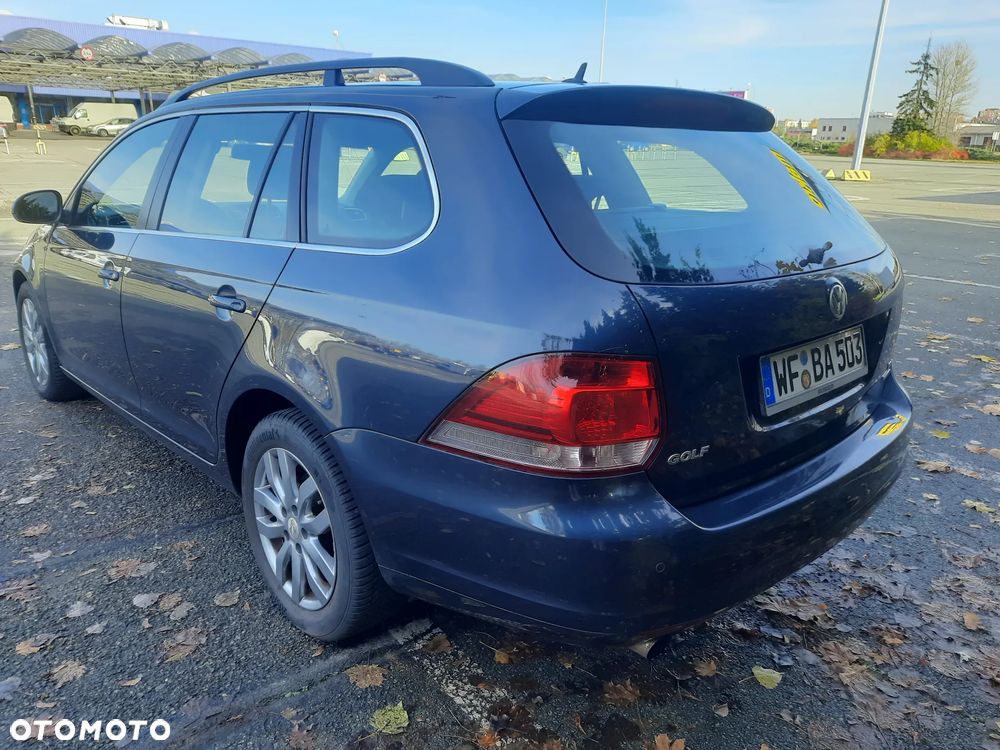 Volkswagen Golf ver-1-6-tdi-bluemotion-technology-comfortline - 7