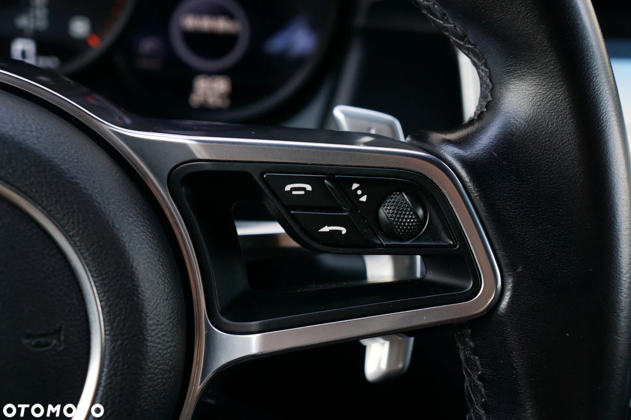Porsche Macan Standard - 30