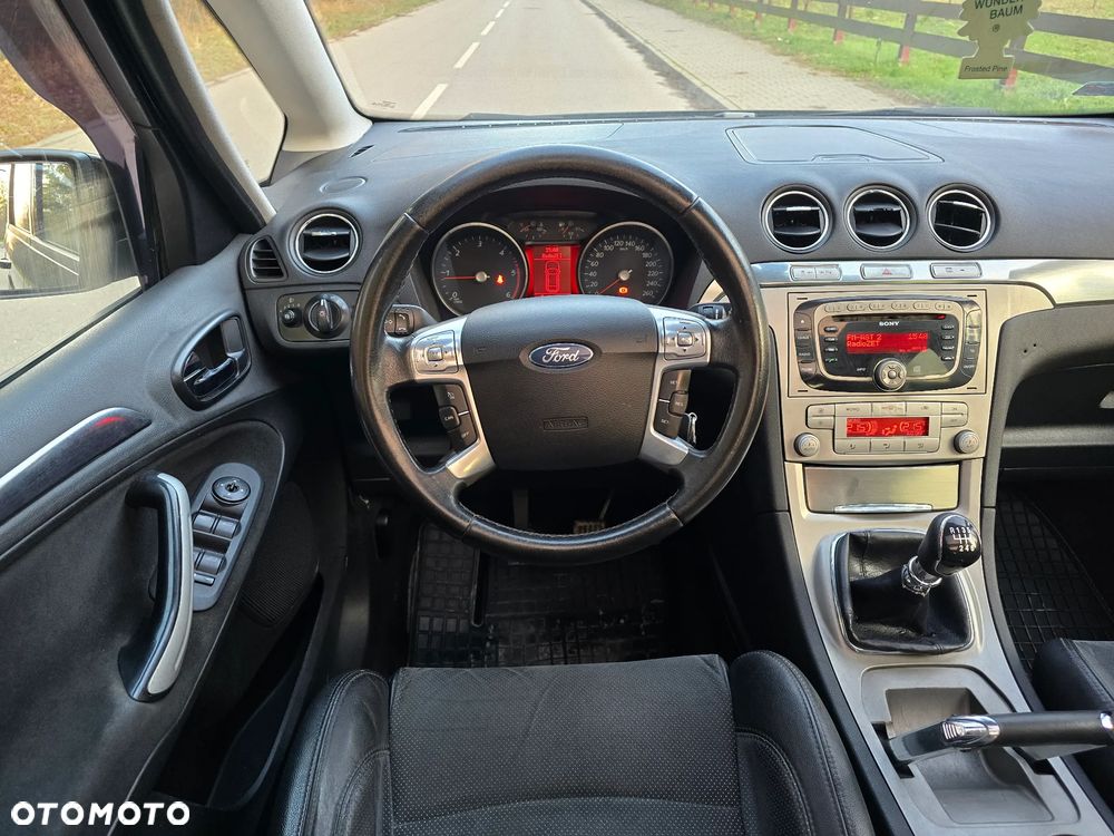 Ford S-Max 2.0 TDCi DPF Titanium - 5