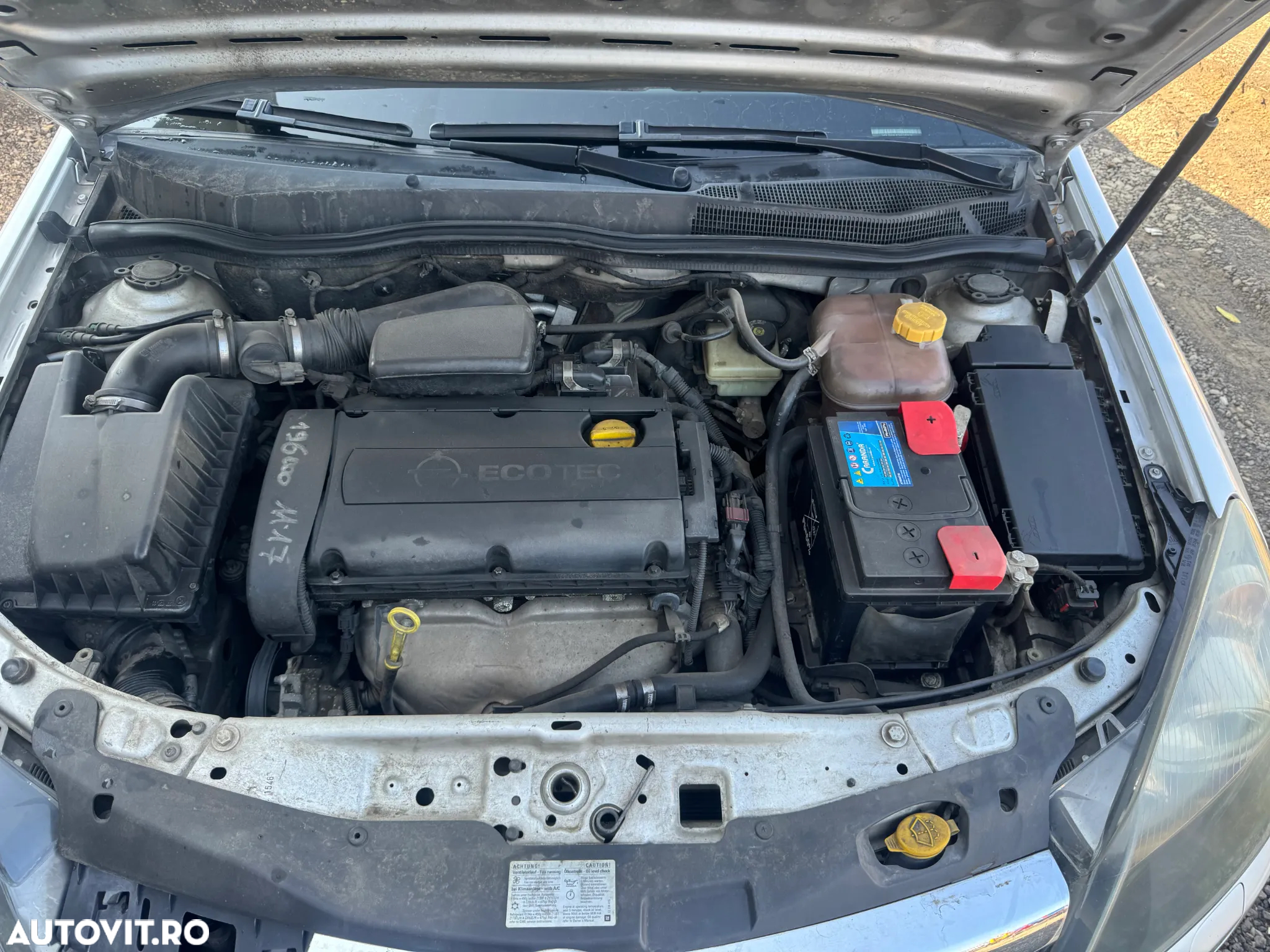 Dezmembram Opel Astra H Cabrio z16xep - 2
