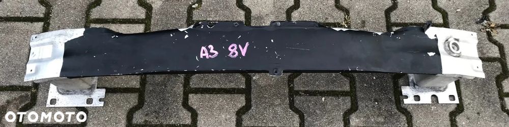 Audi A3 8V belka zderzaka przód - 1