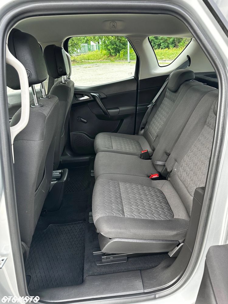 Opel Meriva 1.4 Active - 26